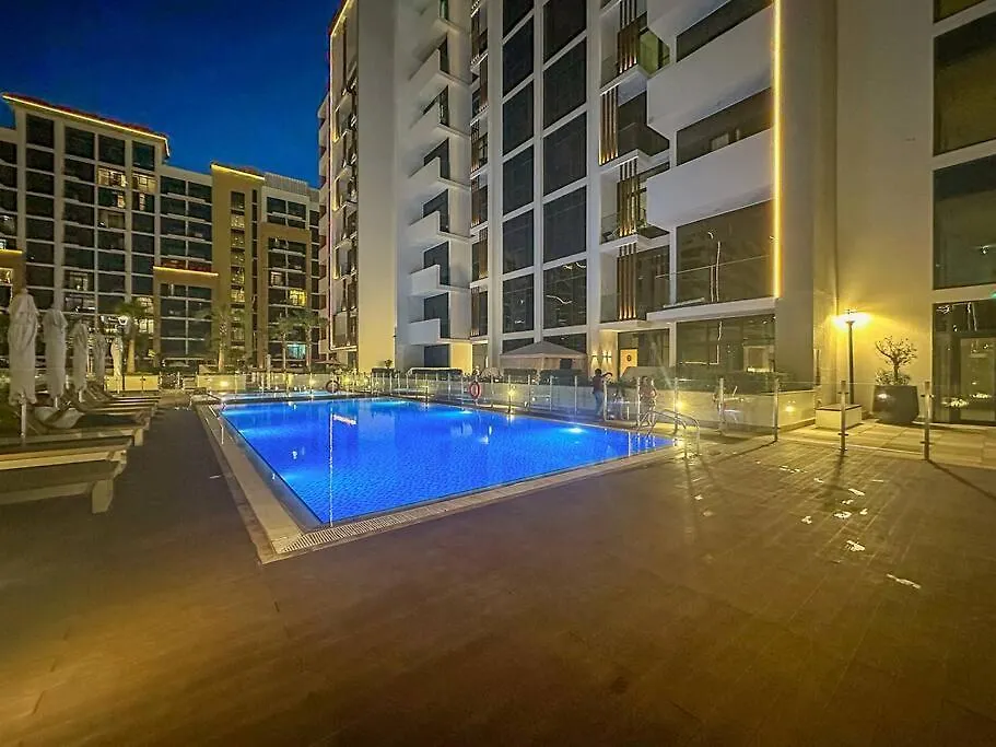 First Class 1Br Luxury City Escape Dubai Apartment
