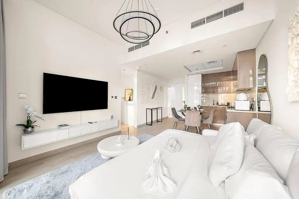 First Class 1Br Luxury City Escape Dubai